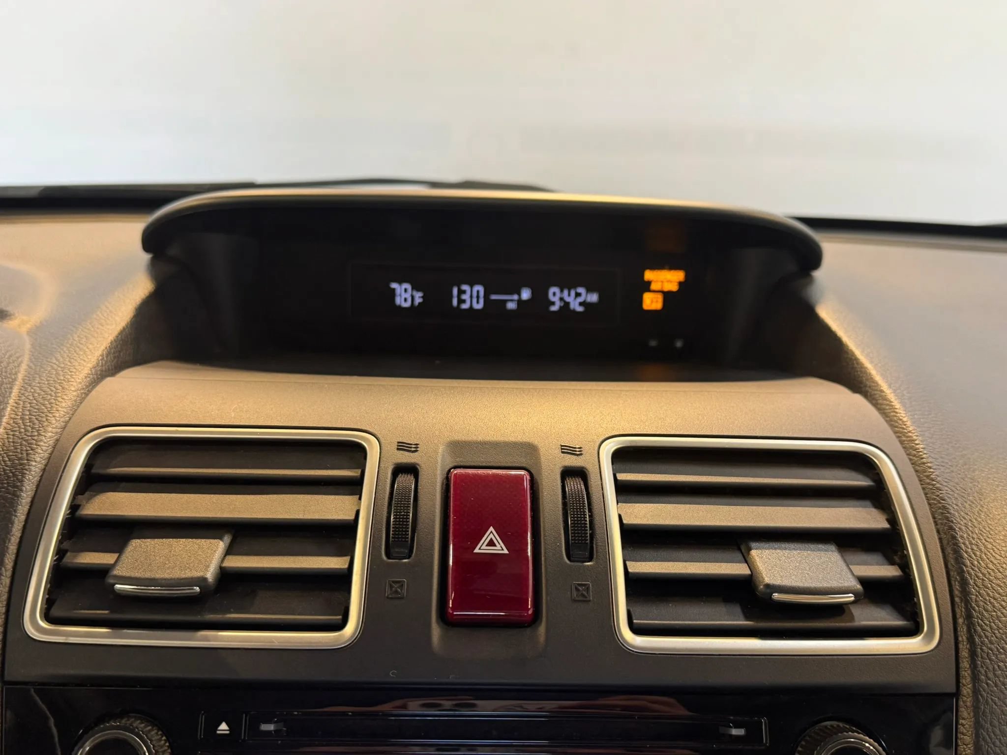 Used 2015 Subaru Crosstrek 2.0i Premium AWD/4WD image 14