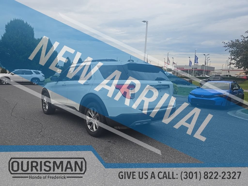 Used 2020 Ford Explorer XLT w/ Equipment Group 202A AWD/4WD image 6