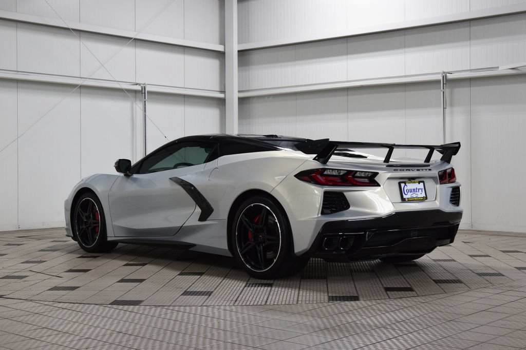 Used 2022 Chevrolet Corvette Stingray Preferred Conv w/ Z51 Performance Package RWD image 6