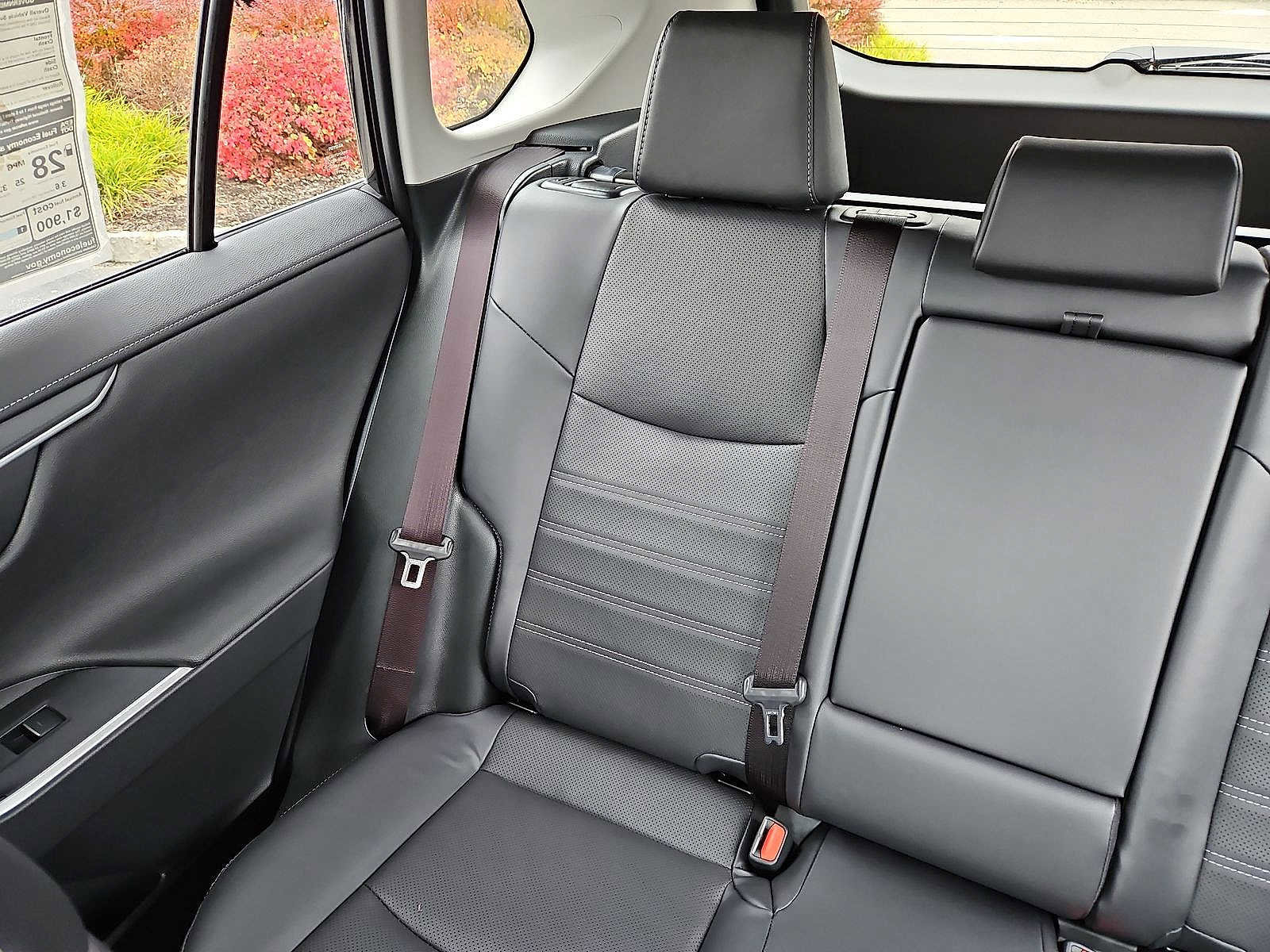 New 2025 Toyota RAV4 Limited image 12