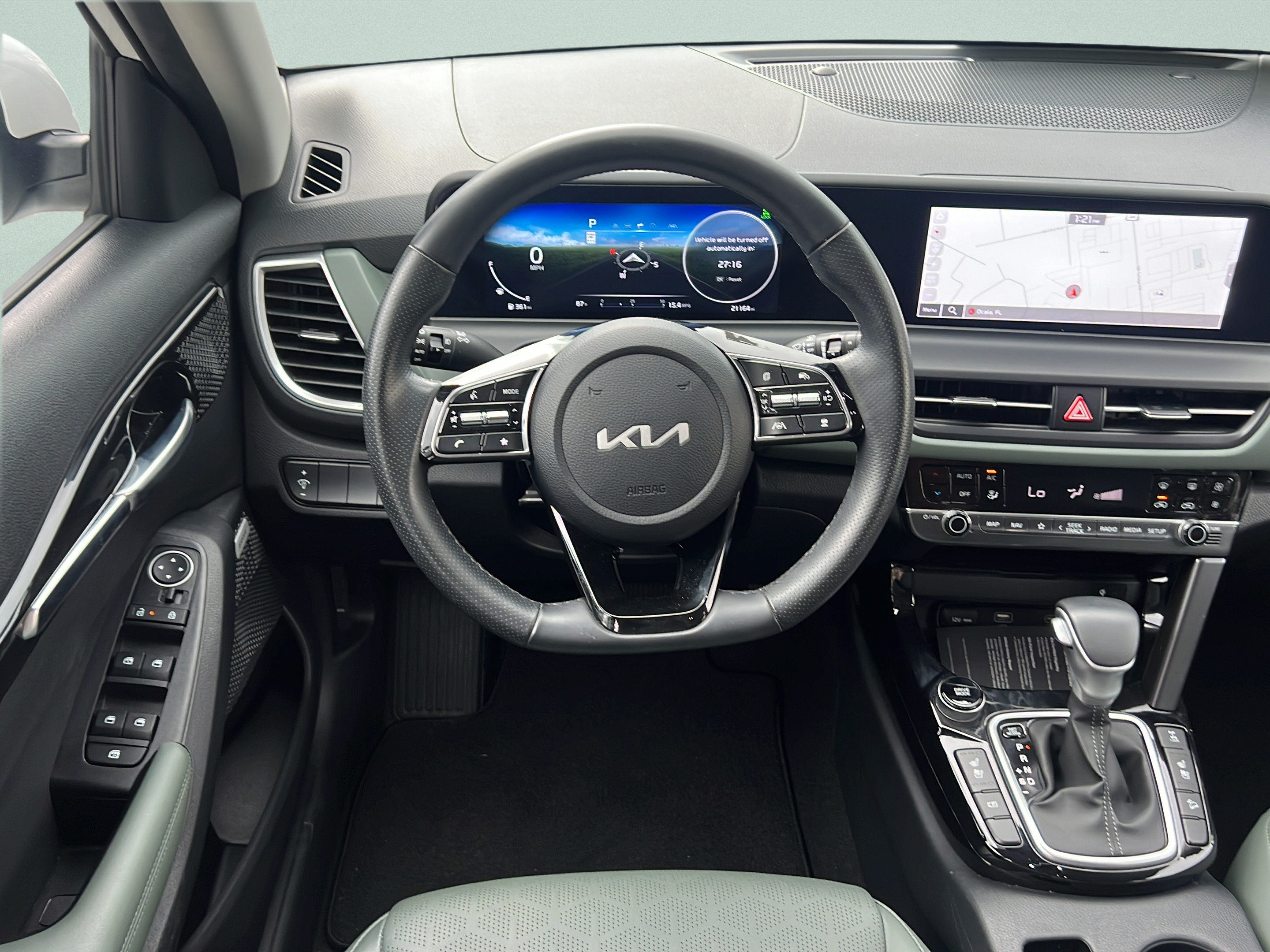 Certified 2024 Kia Seltos SX w/ SX Sunroof Package AWD/4WD image 13