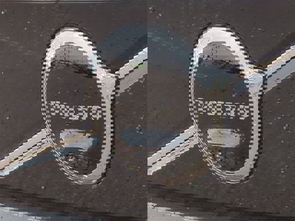 New 2025 Volvo EX90 Ultra image 11