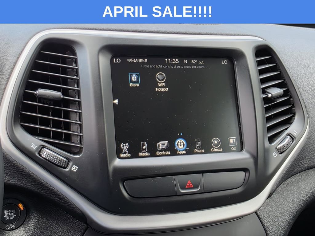 Used 2018 Jeep Cherokee Latitude Plus w/ Comfort/Convenience Group image 19