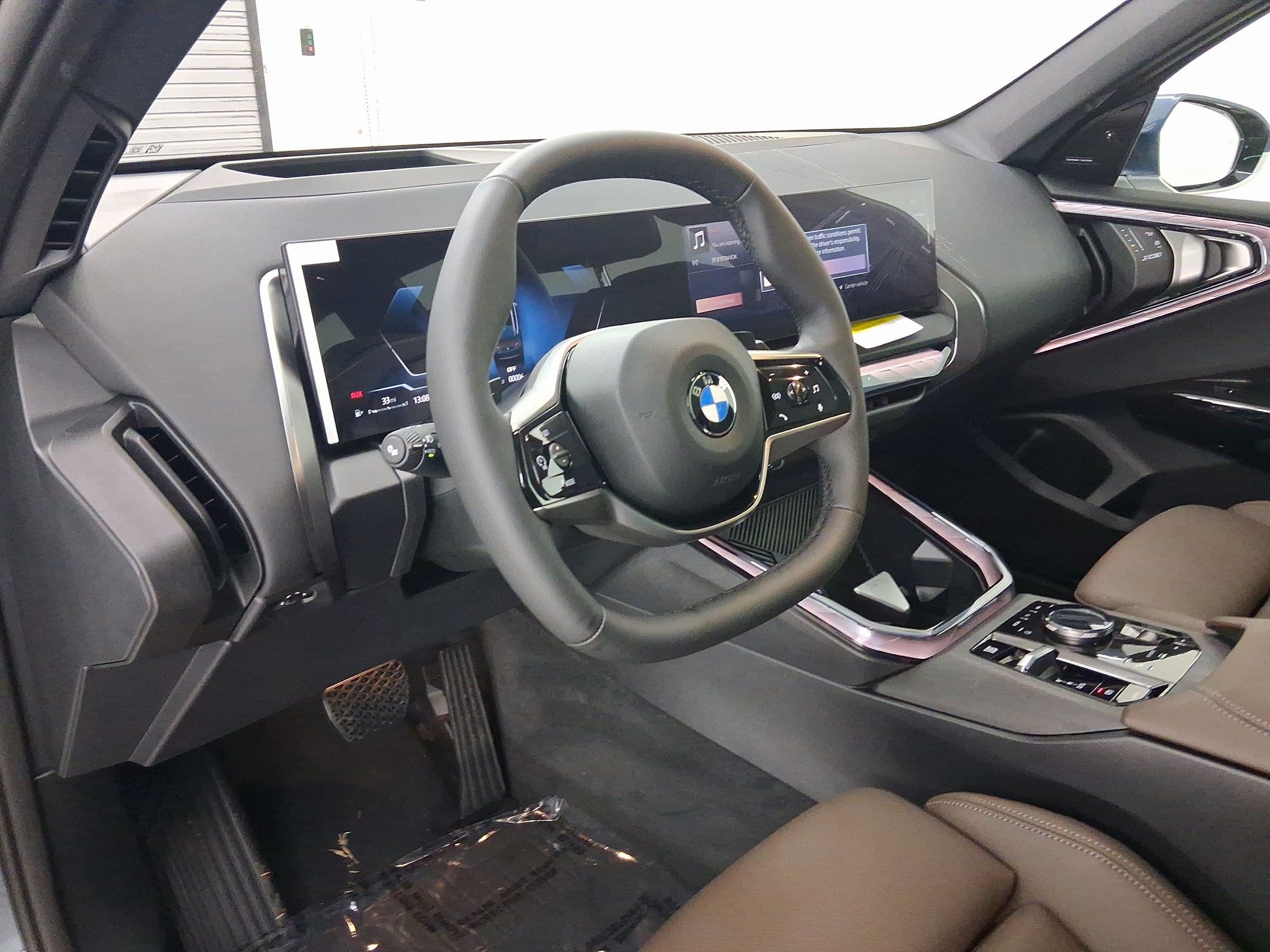 New 2026 BMW X3 xDrive30i w/ Premium Package AWD/4WD image 4