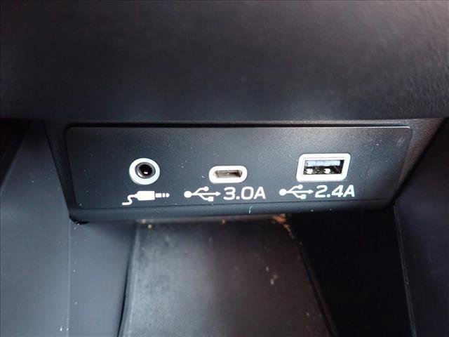 Used 2025 Subaru Legacy Premium AWD/4WD image 16