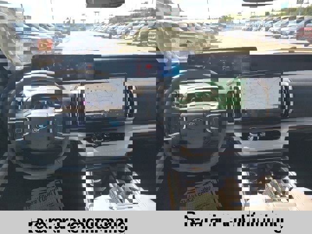 New 2025 Ford Expedition Max Active image 4