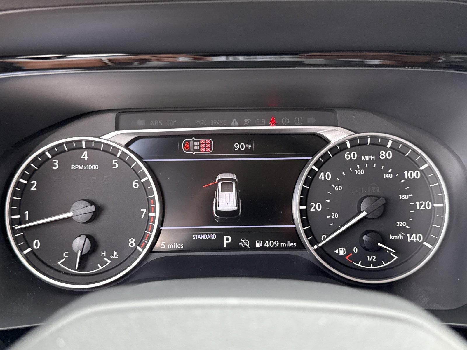 New 2026 Nissan Pathfinder SV w/ SV Premium Package FWD image 12