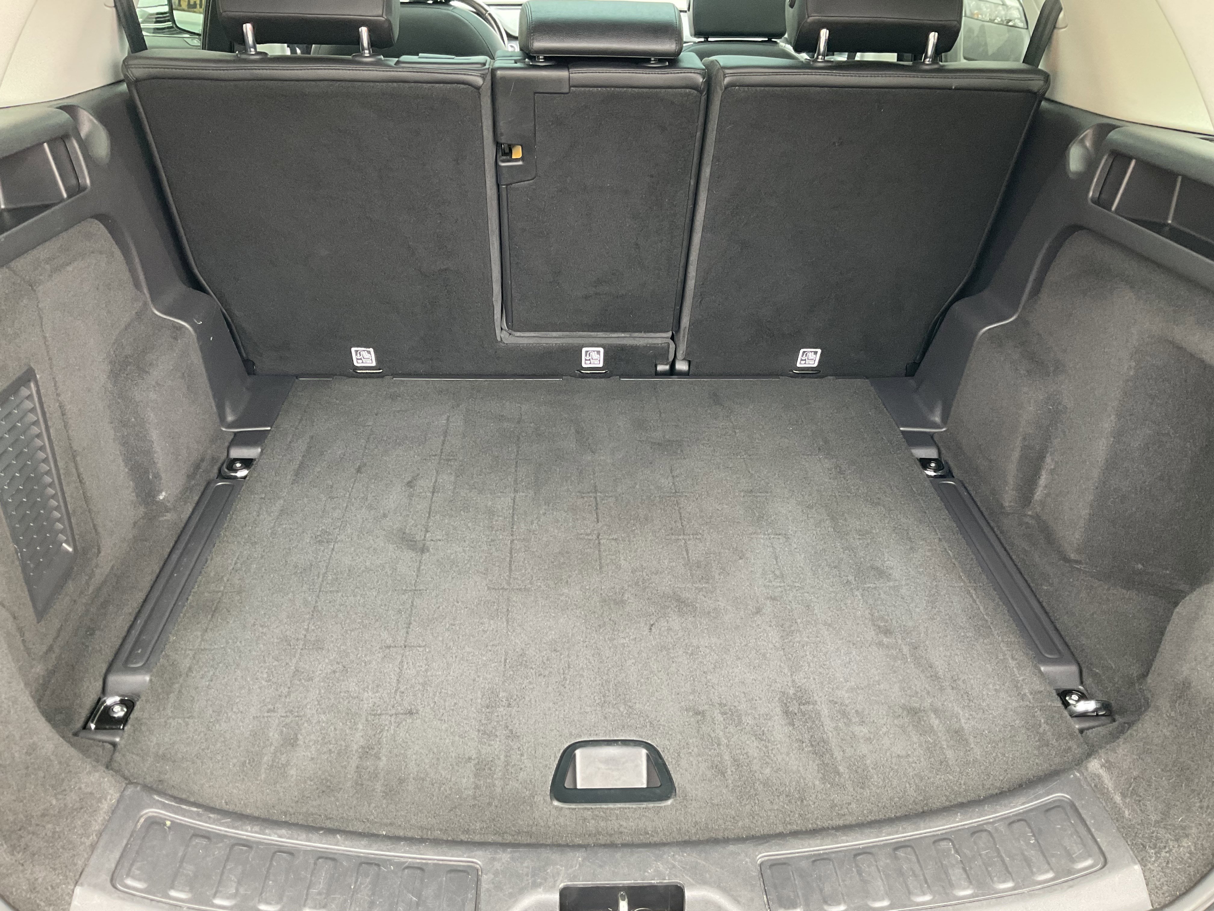 Used 2016 Land Rover Discovery Sport HSE AWD/4WD image 43