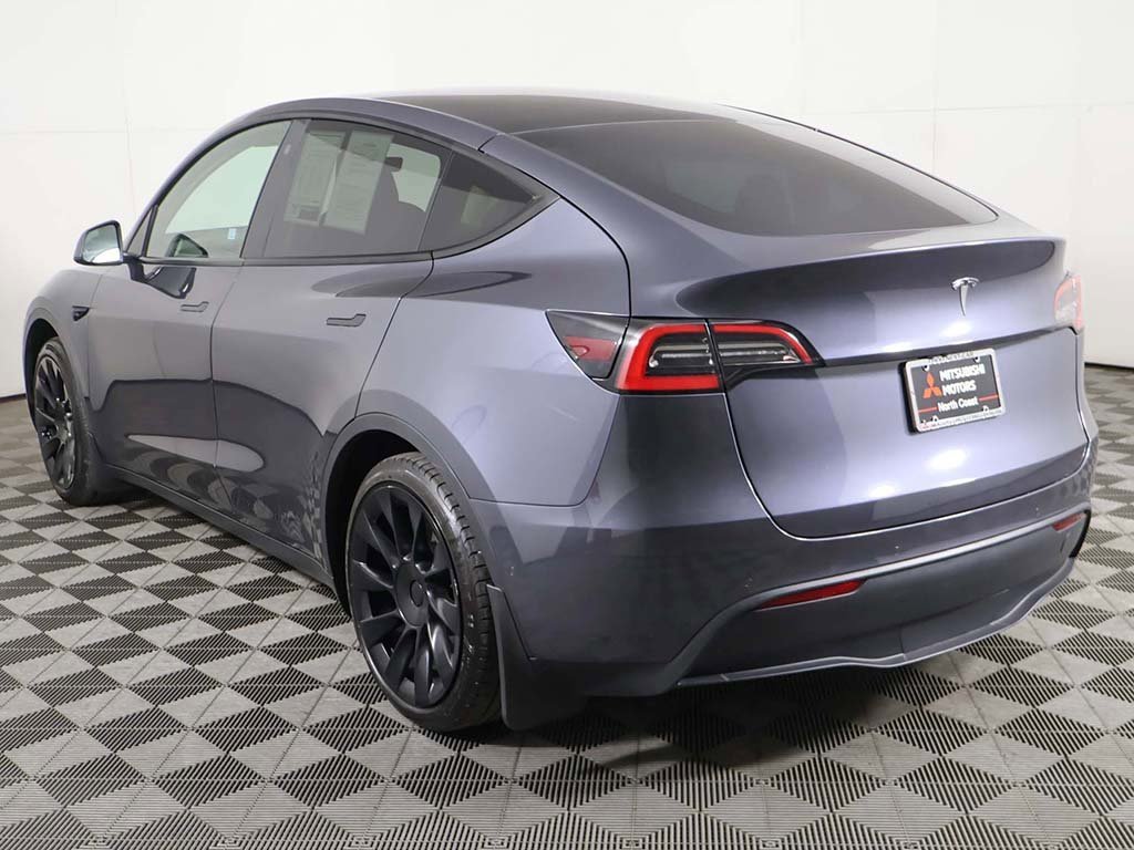 Used 2021 Tesla Model Y 2WD image 9