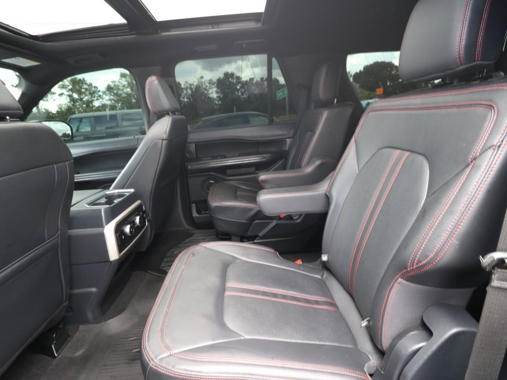 Used 2024 Ford Expedition Limited RWD image 14