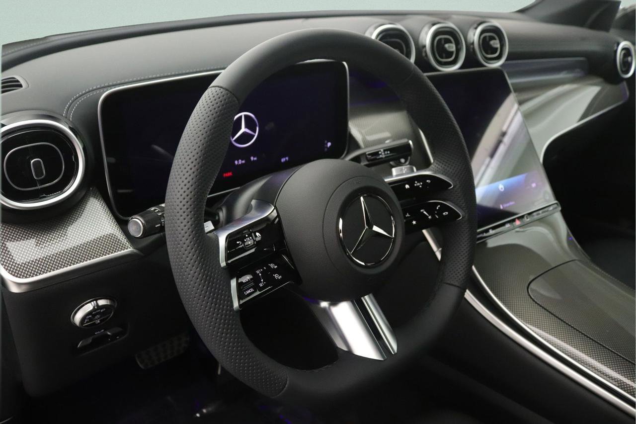 New 2026 Mercedes-Benz GLC 300 image 4
