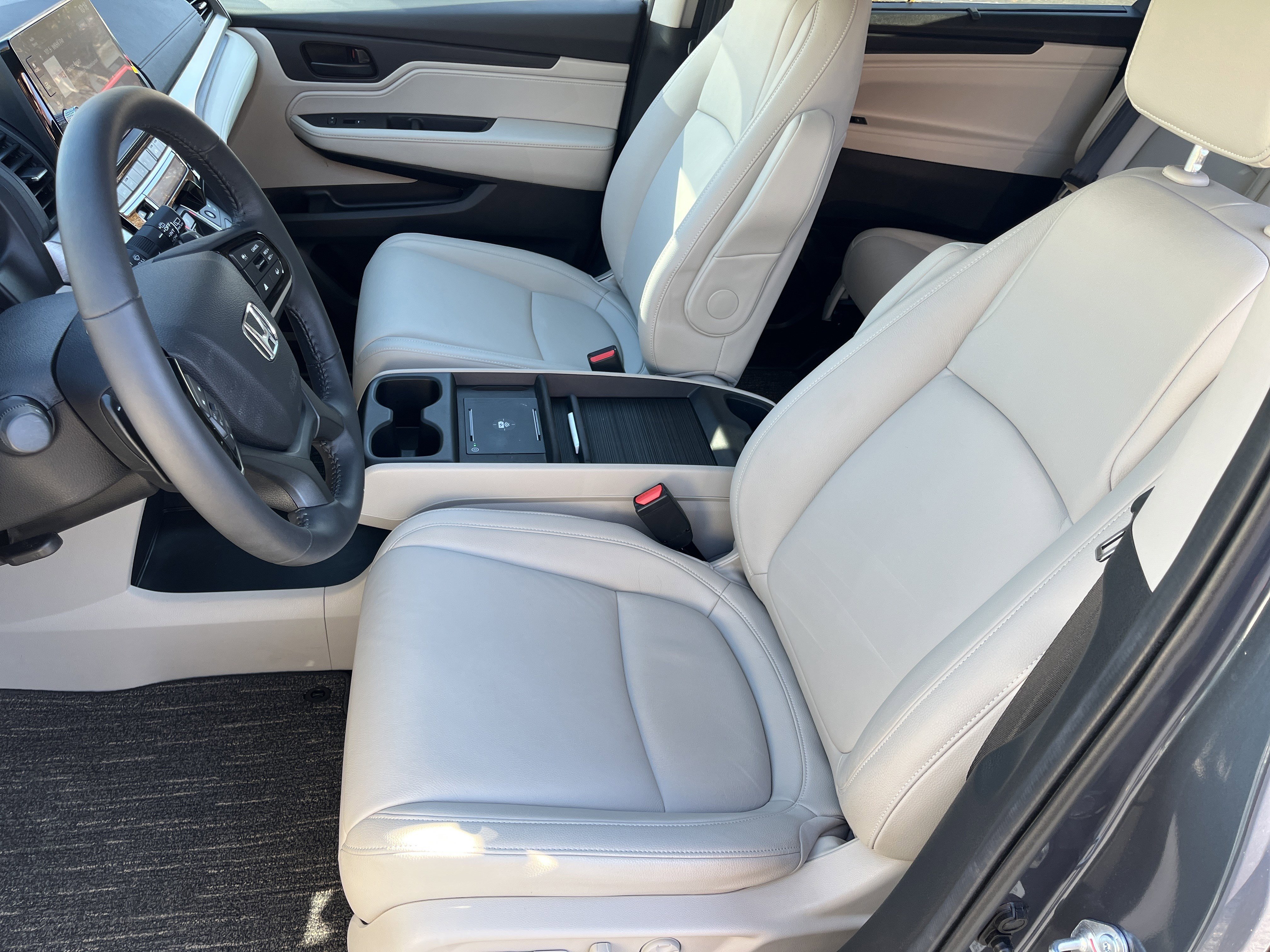 Certified 2025 Honda Odyssey EX-L image 18