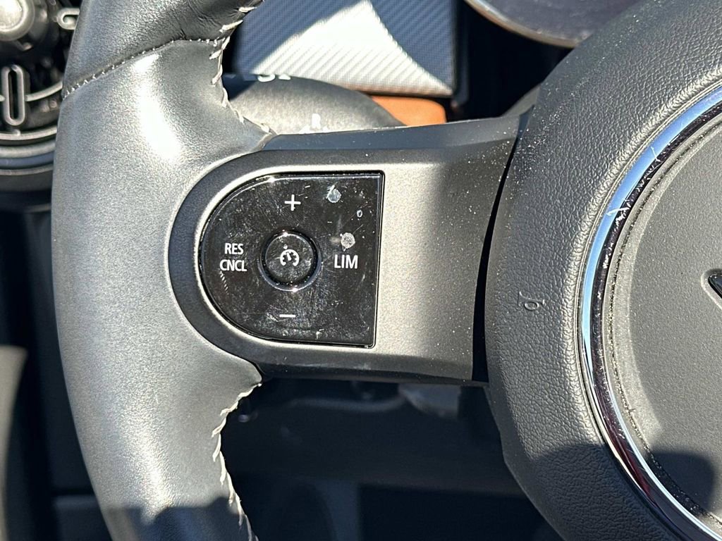 Used 2023 MINI Cooper Convertible image 11