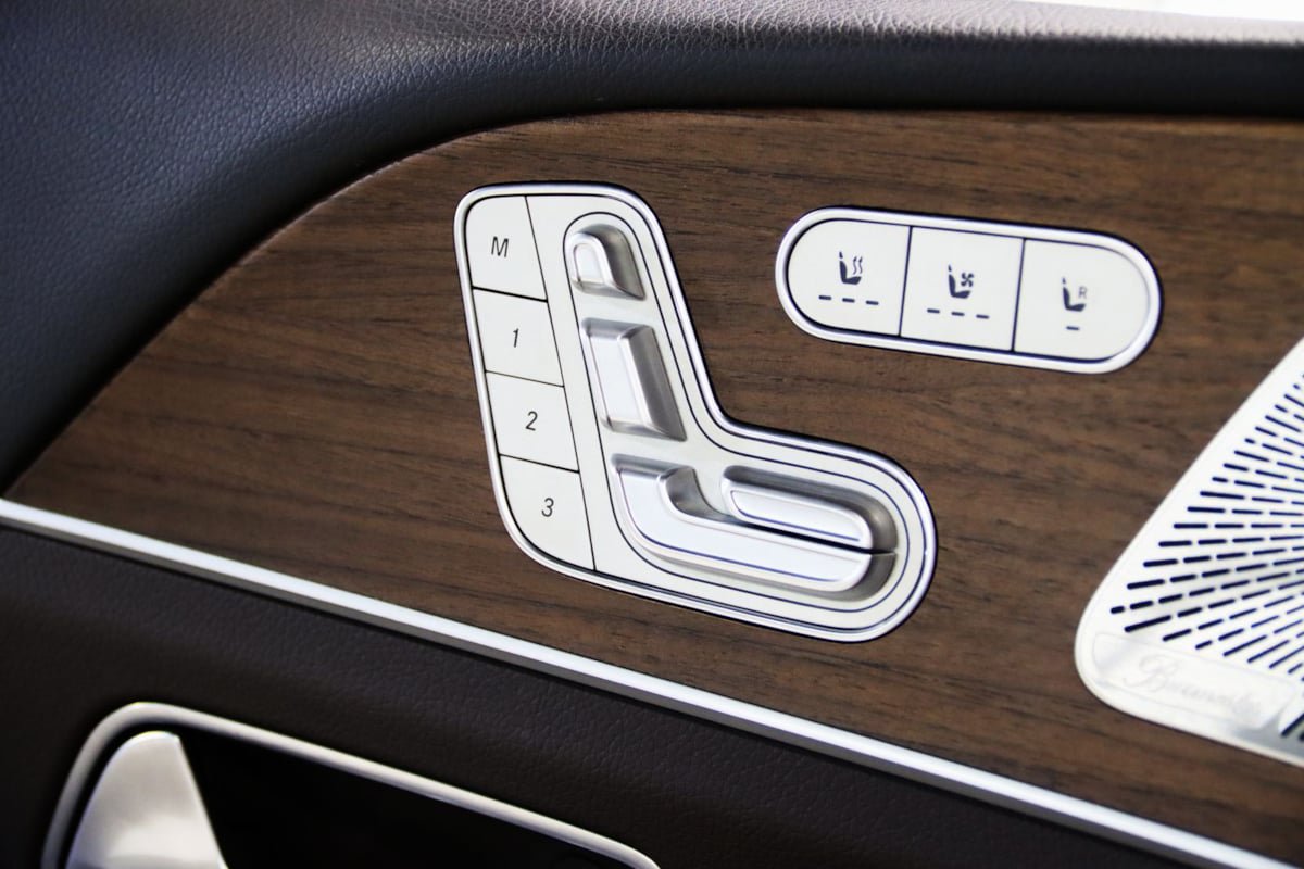 Used 2023 Mercedes-Benz GLS 450 4MATIC image 43