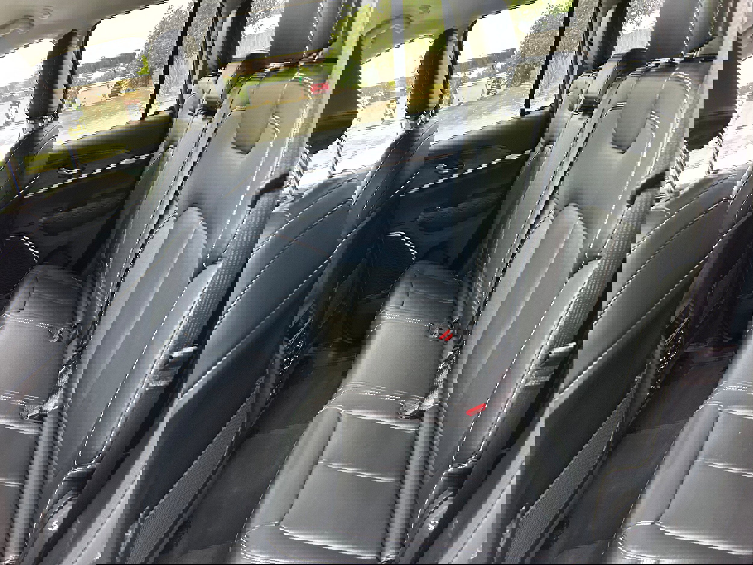 Used 2022 Jeep Grand Cherokee Limited image 22