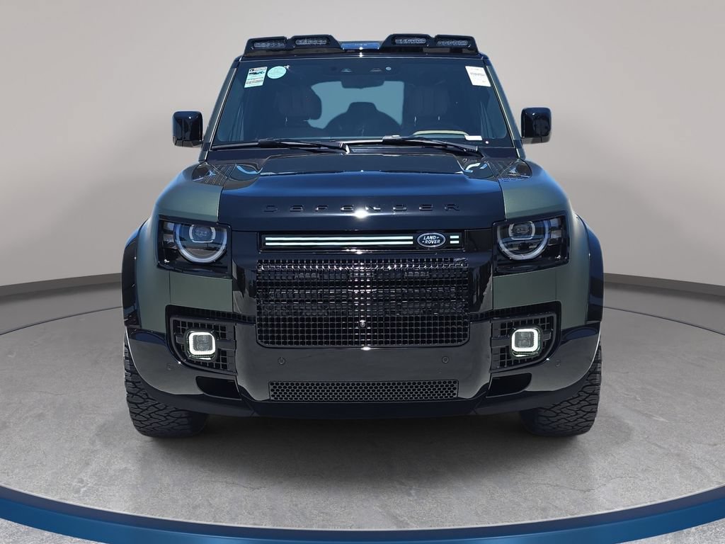 New 2026 Land Rover Defender 110 X AWD/4WD image 2