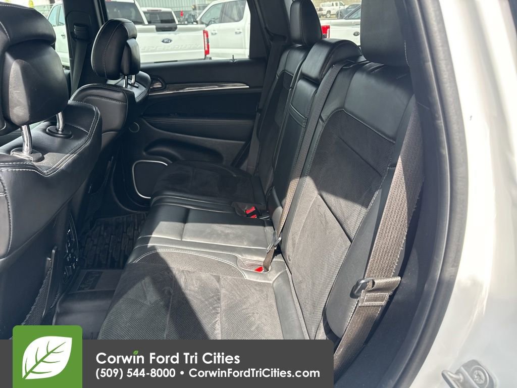 Used 2014 Jeep Grand Cherokee SRT8 w/ Luxury Group II AWD/4WD image 8