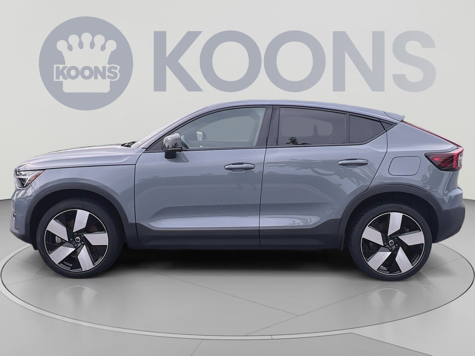 Certified 2023 Volvo C40 P8 Recharge Ultimate AWD/4WD image 2