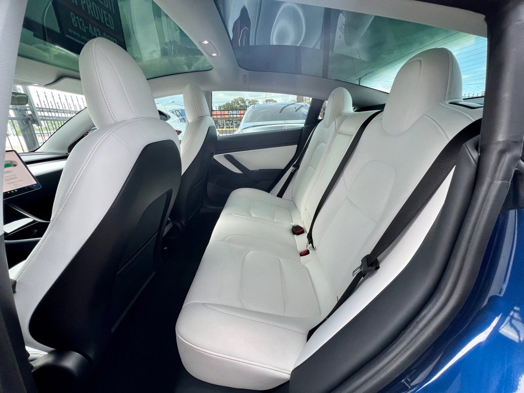 Used 2020 Tesla Model 3 Performance image 16