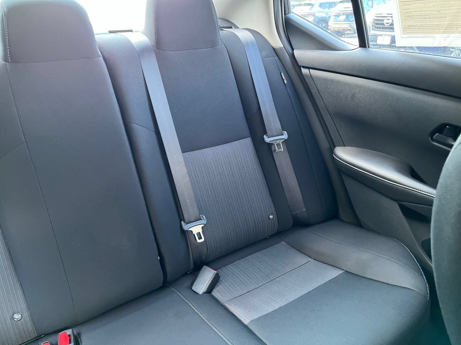 Used 2025 Nissan Sentra SV FWD image 40