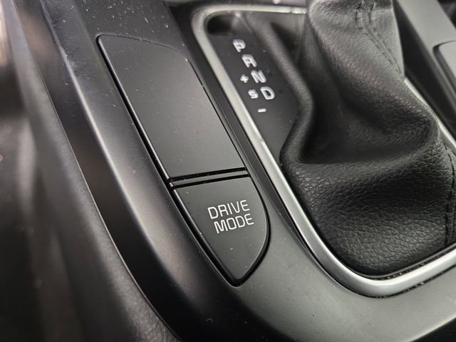 Certified 2025 Kia Soul LX w/ LX Technology Package FWD image 23