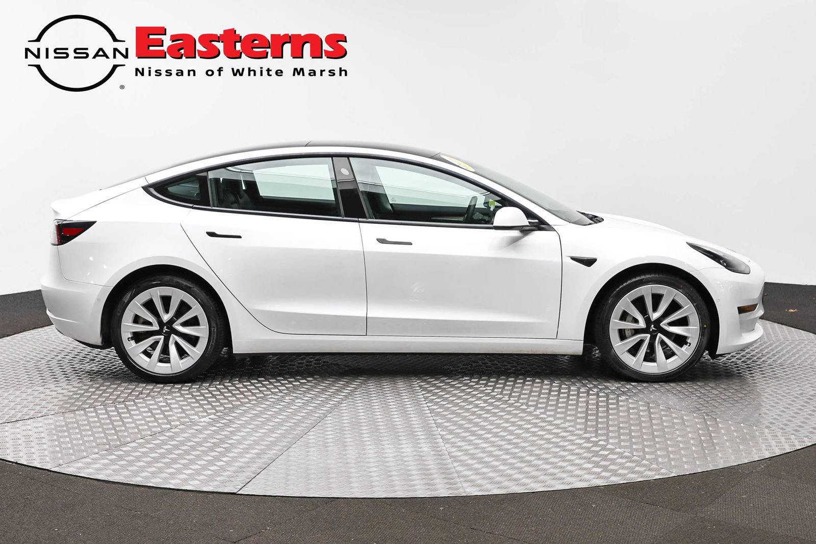 Used 2021 Tesla Model 3 Long Range image 4