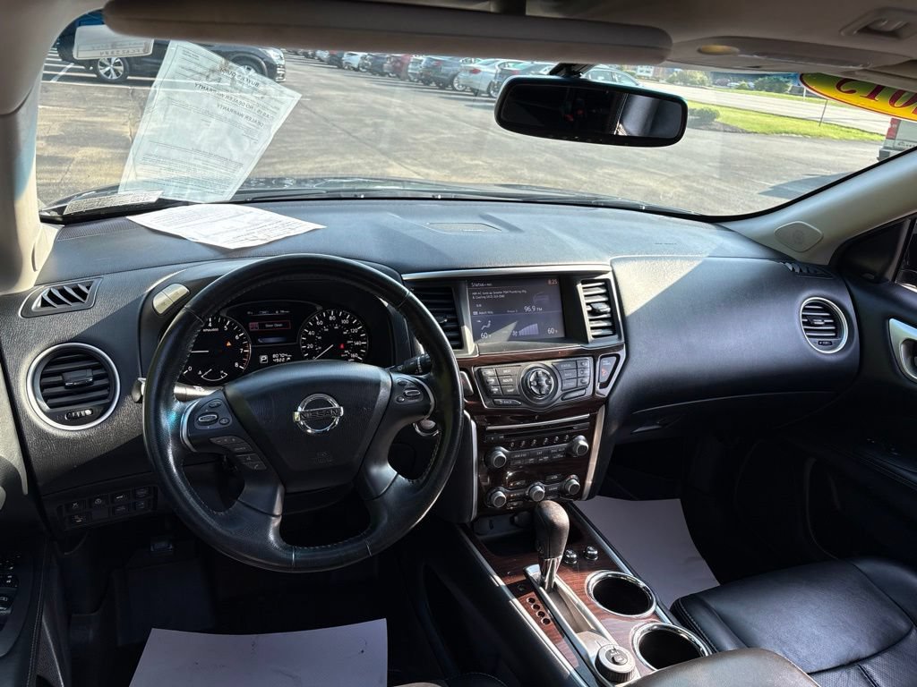 Used 2015 Nissan Pathfinder Platinum AWD/4WD image 13