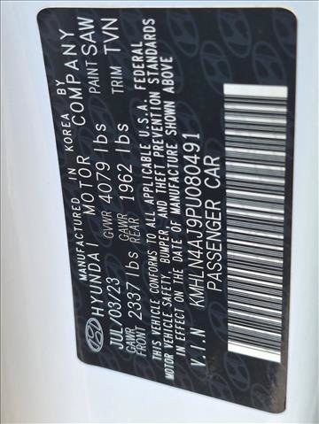 Used 2023 Hyundai Elantra Limited FWD image 22