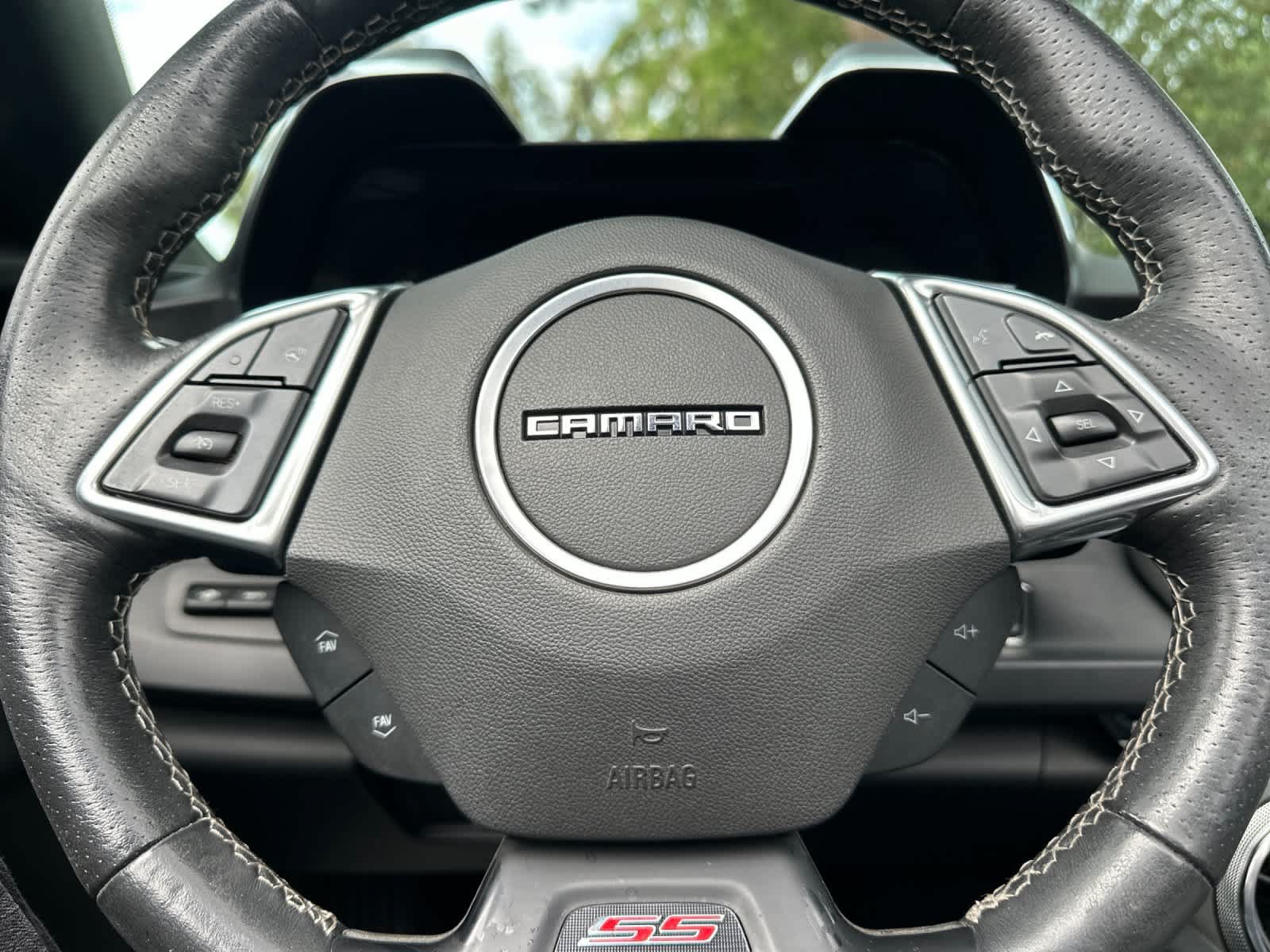 Used 2016 Chevrolet Camaro SS RWD image 25