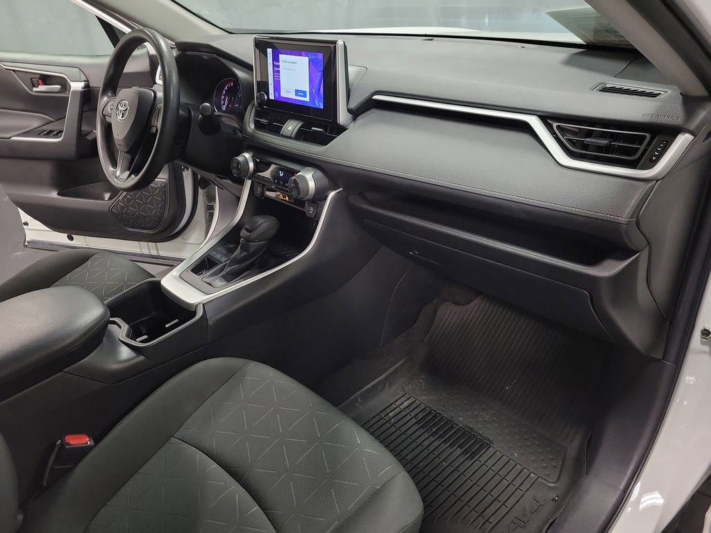 Used 2023 Toyota RAV4 XLE image 24