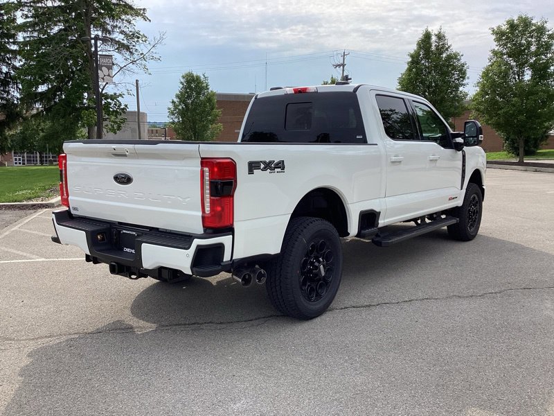 New 2026 Ford F350 Lariat w/ Black Appearance Package AWD/4WD image 7