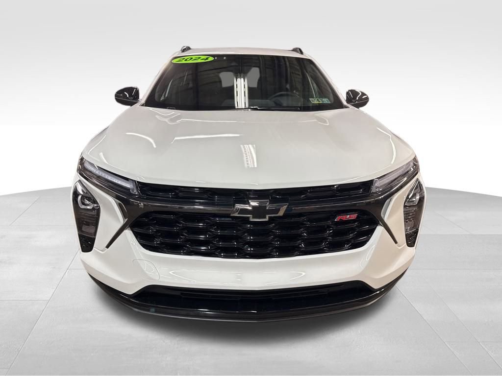 Used 2024 Chevrolet Trax RS w/ Driver Confidence Package image 9