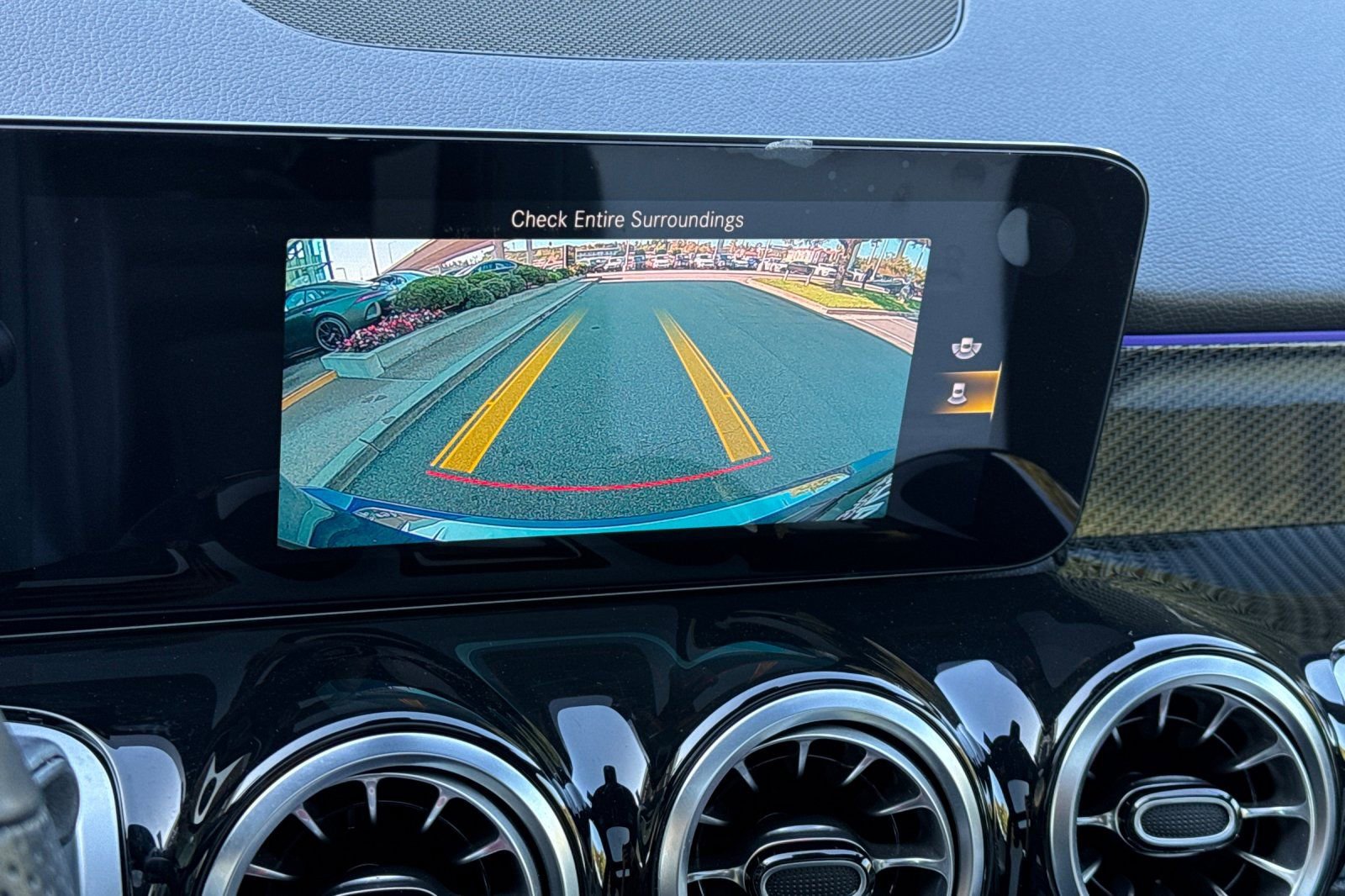 Certified 2022 Mercedes-Benz GLB 250 image 16