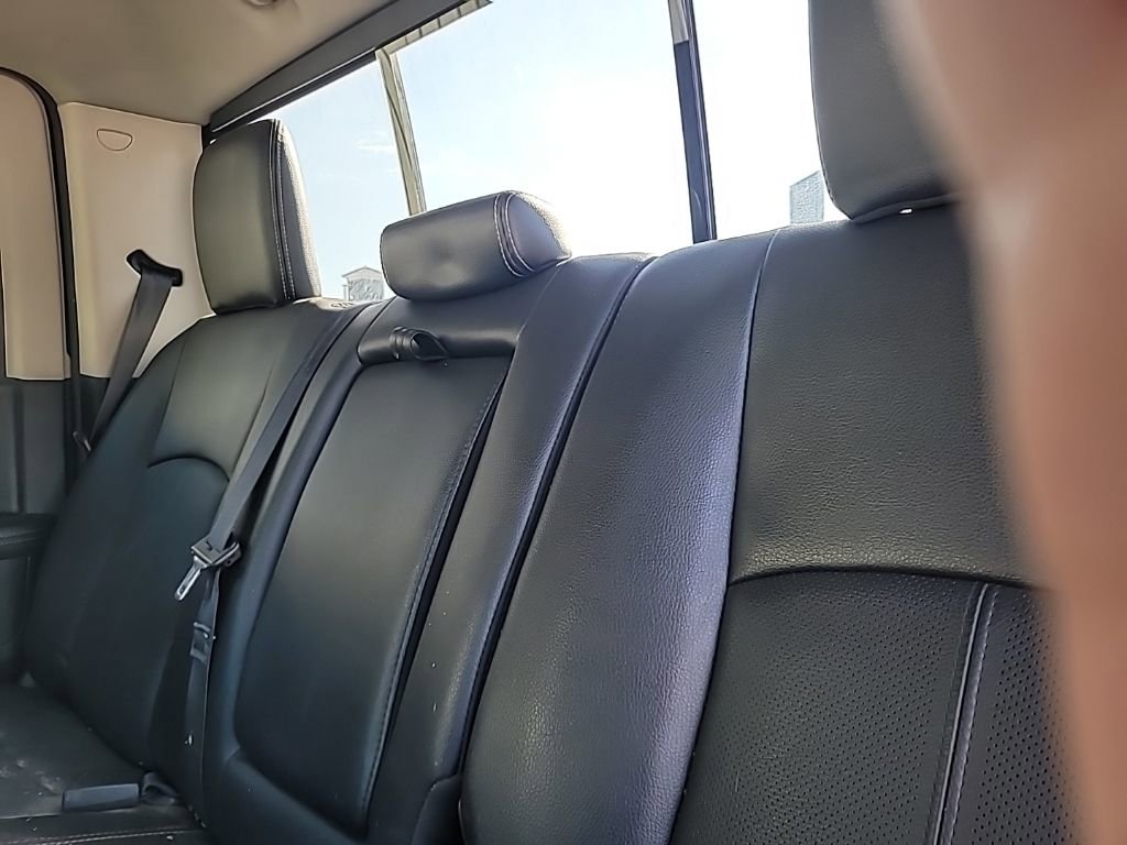 Used 2018 RAM 2500 Laramie w/ Sport Appearance Group image 16