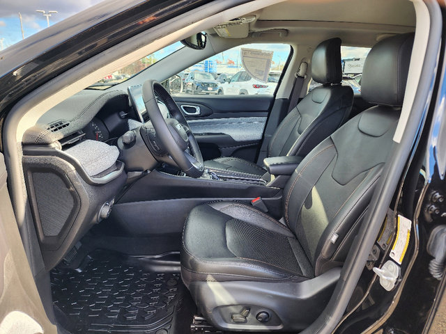 Certified 2022 Jeep Compass Latitude w/ Sun and Sound Group image 31