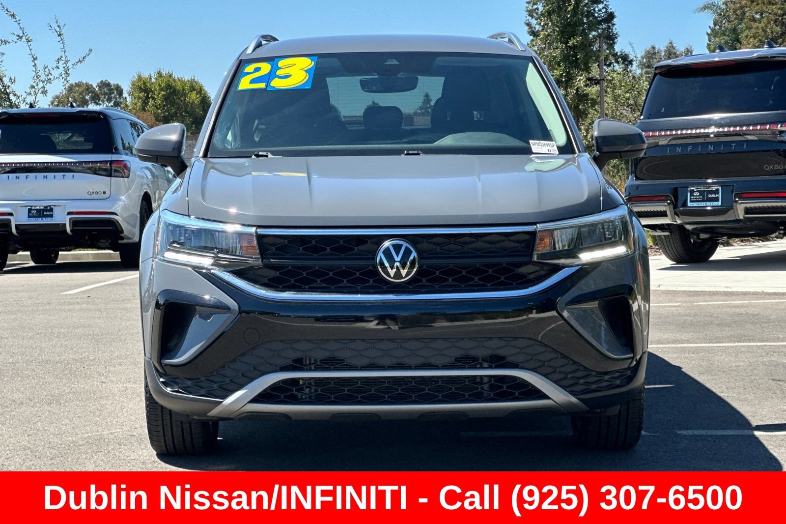 Used 2023 Volkswagen Taos SE w/ Black Wheel Package FWD image 9