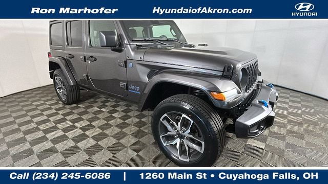 Used 2024 Jeep Wrangler Unlimited w/ Convenience Group AWD/4WD image 1