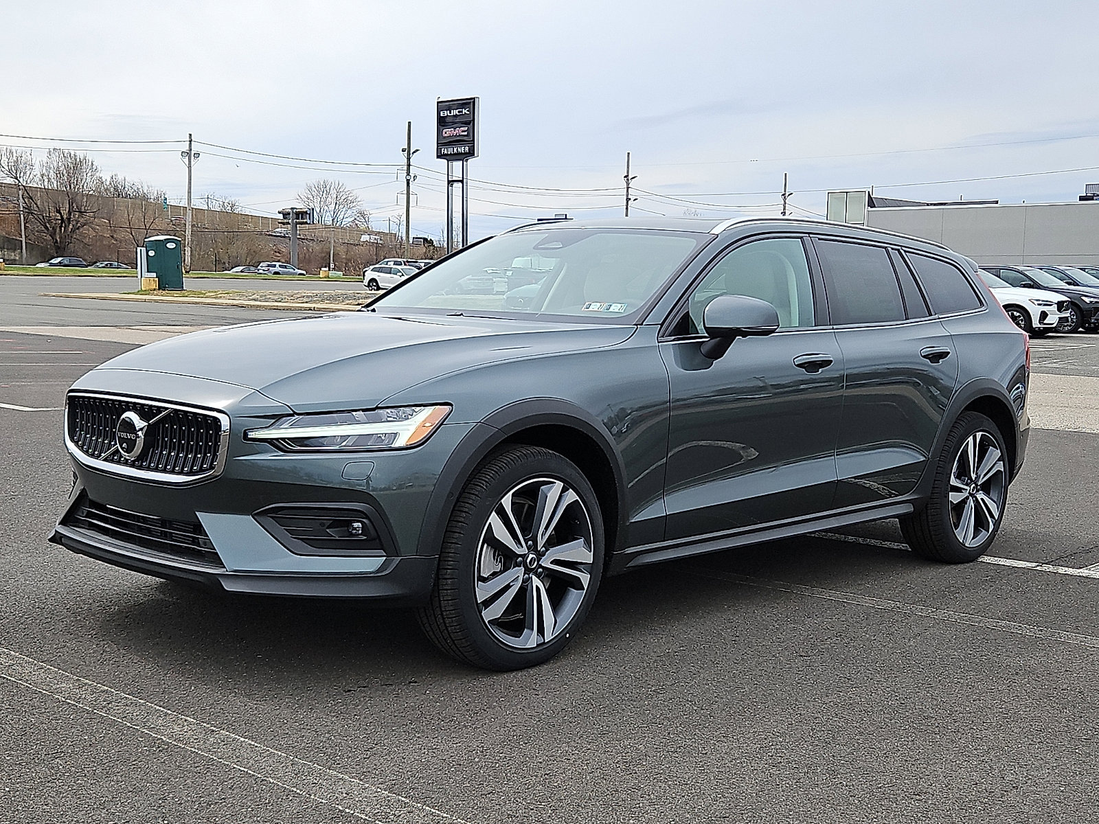 New 2026 Volvo V60 B5 Cross Country Plus w/ Protection Package Premier image 3