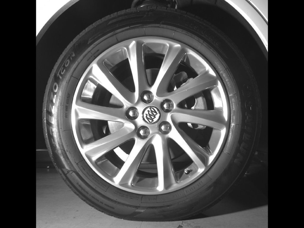 Used 2019 Buick Envision Essence w/ LPO, Cargo Package FWD image 11