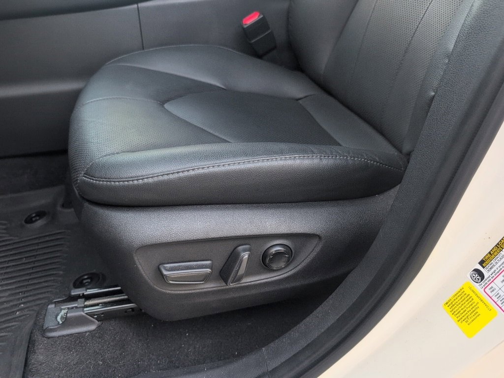 Used 2024 Toyota Grand Highlander Platinum image 19