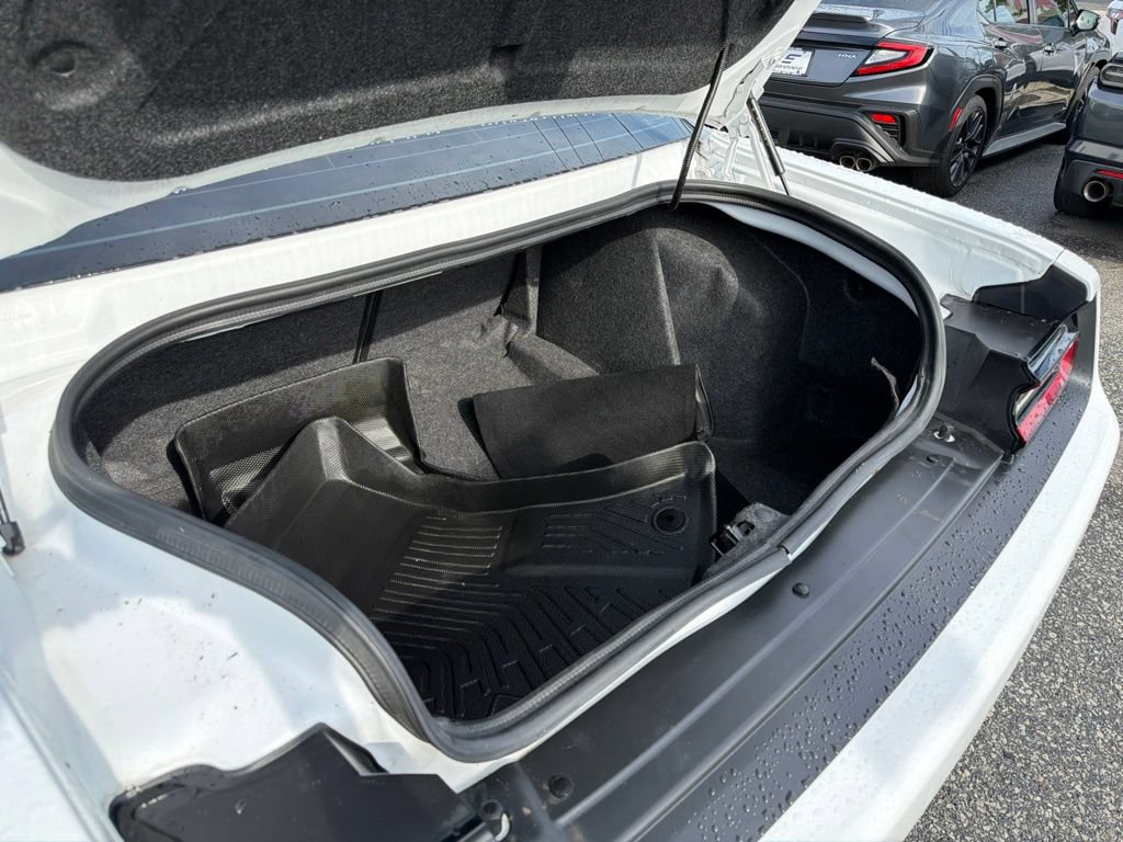 Used 2022 Dodge Challenger GT RWD image 12