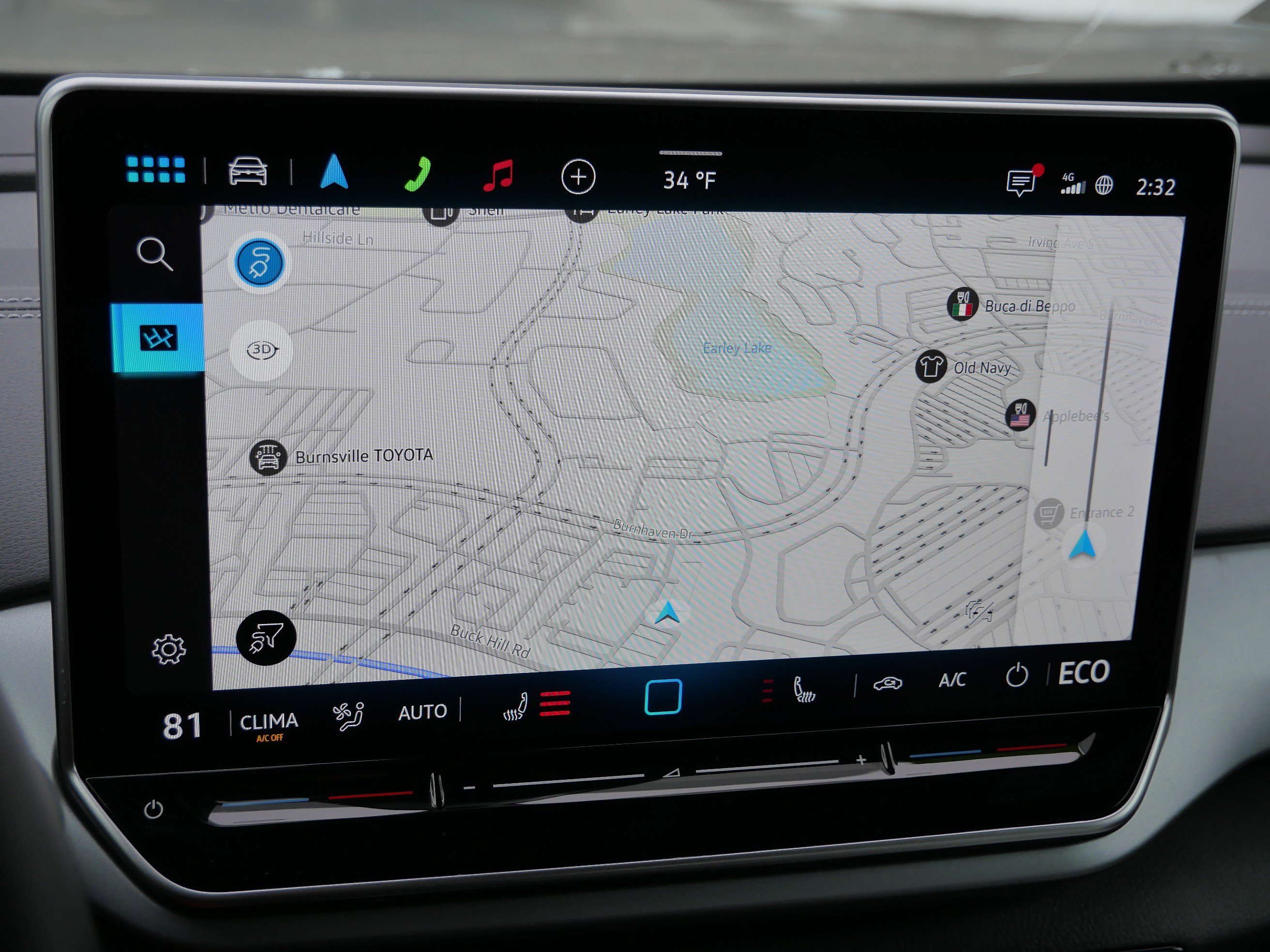 Certified 2025 Volkswagen ID.4 Pro image 30