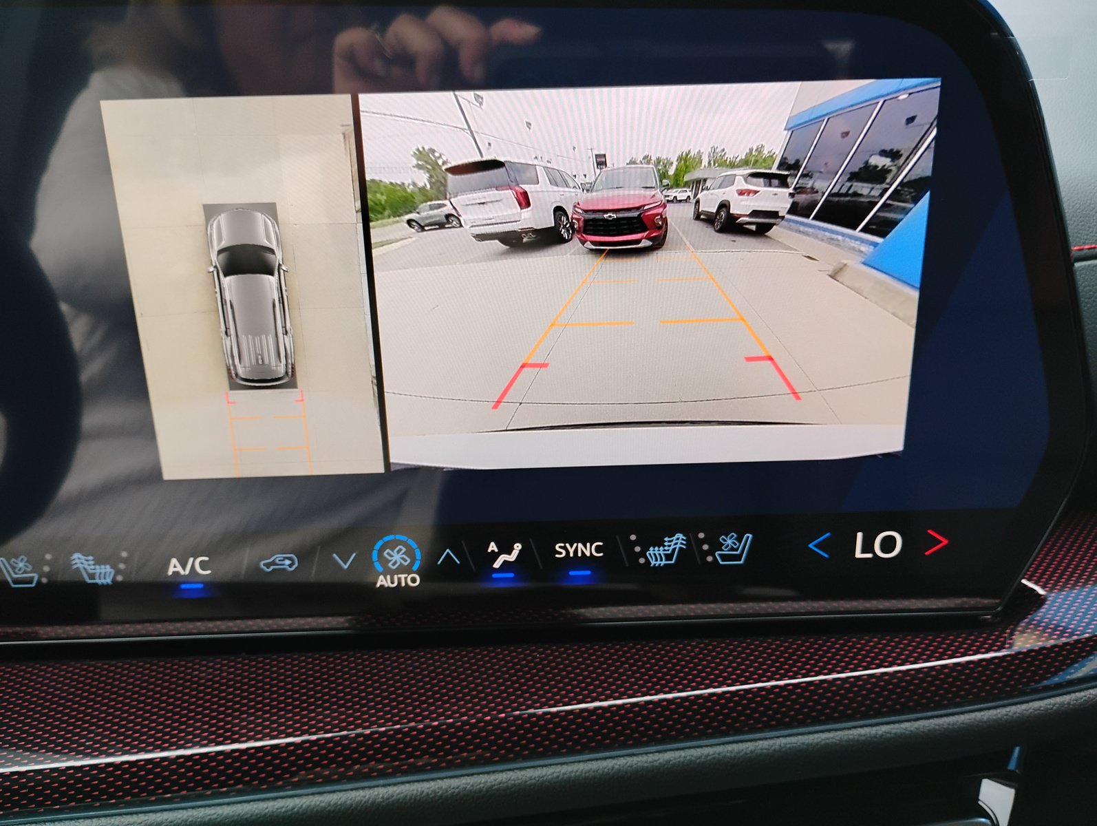 New 2026 Chevrolet Traverse RS FWD image 17
