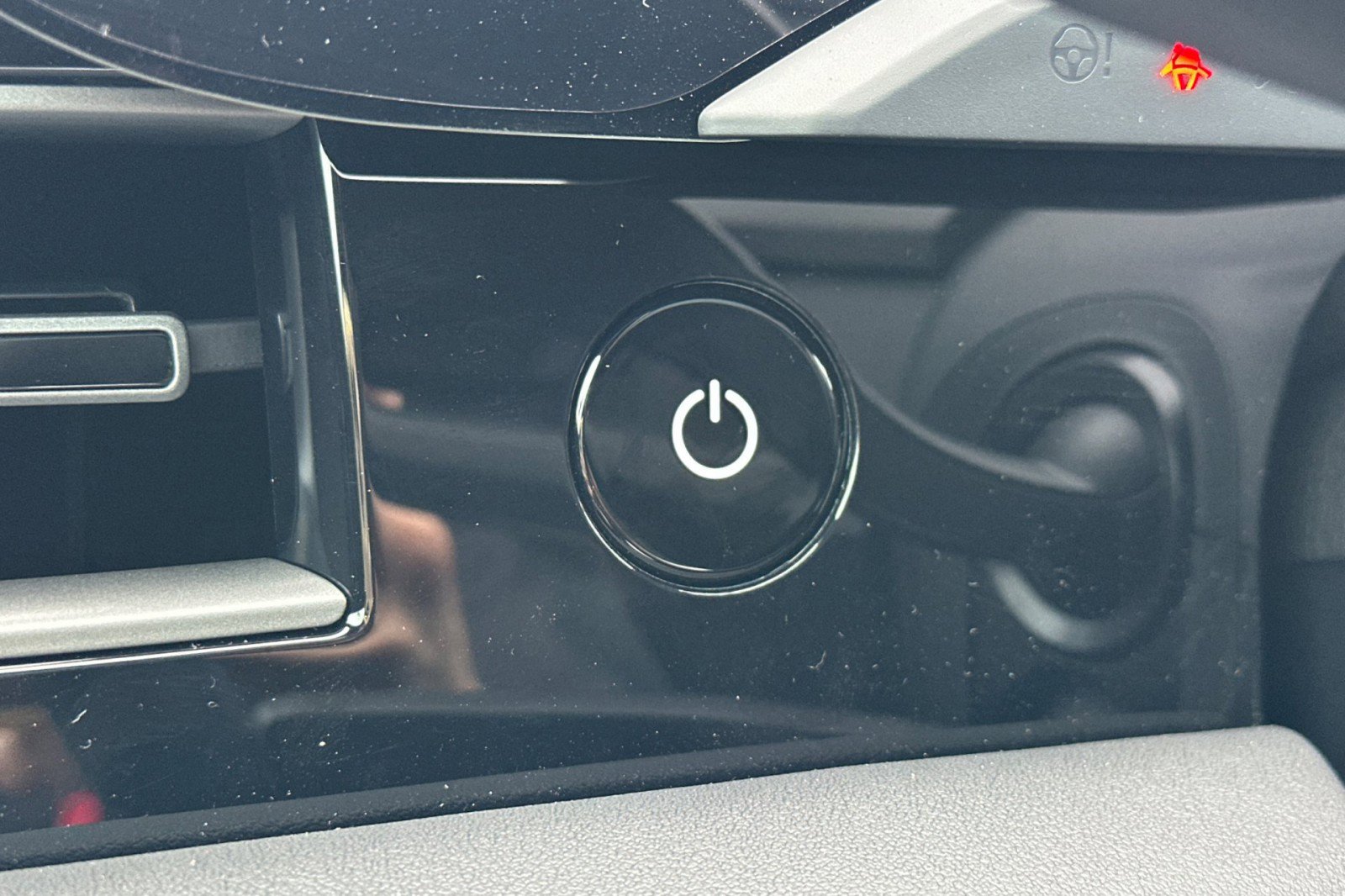 New 2026 Porsche Taycan image 22