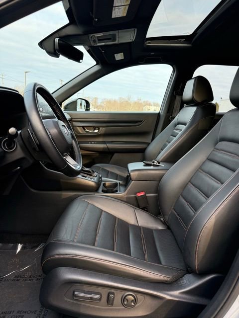 Used 2025 Honda CR-V Sport-L image 14