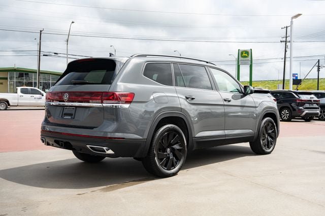 New 2026 Volkswagen Atlas SE FWD image 6