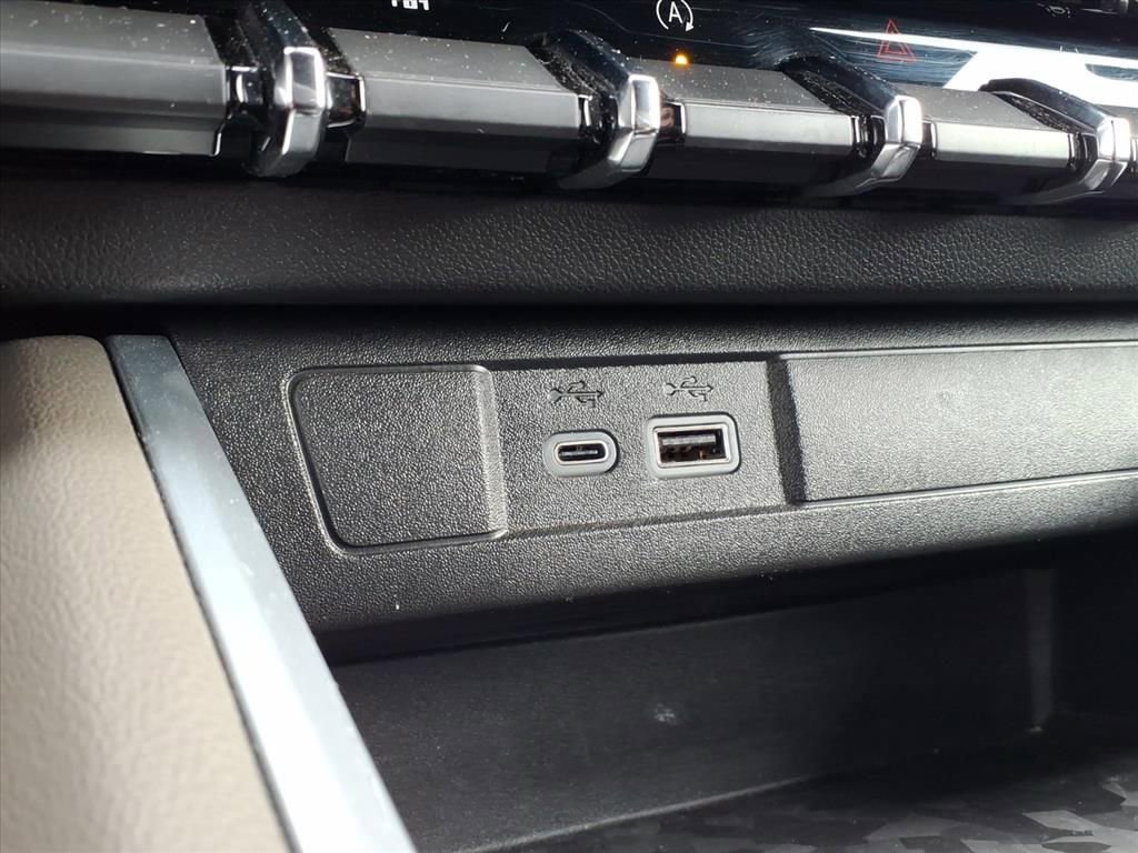 Used 2023 Chevrolet Colorado ZR2 image 20