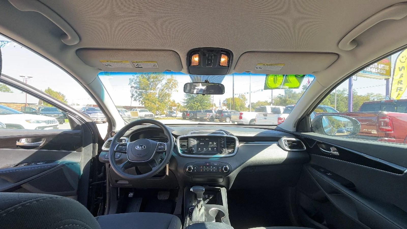 Used 2020 Kia Sorento LX FWD image 34