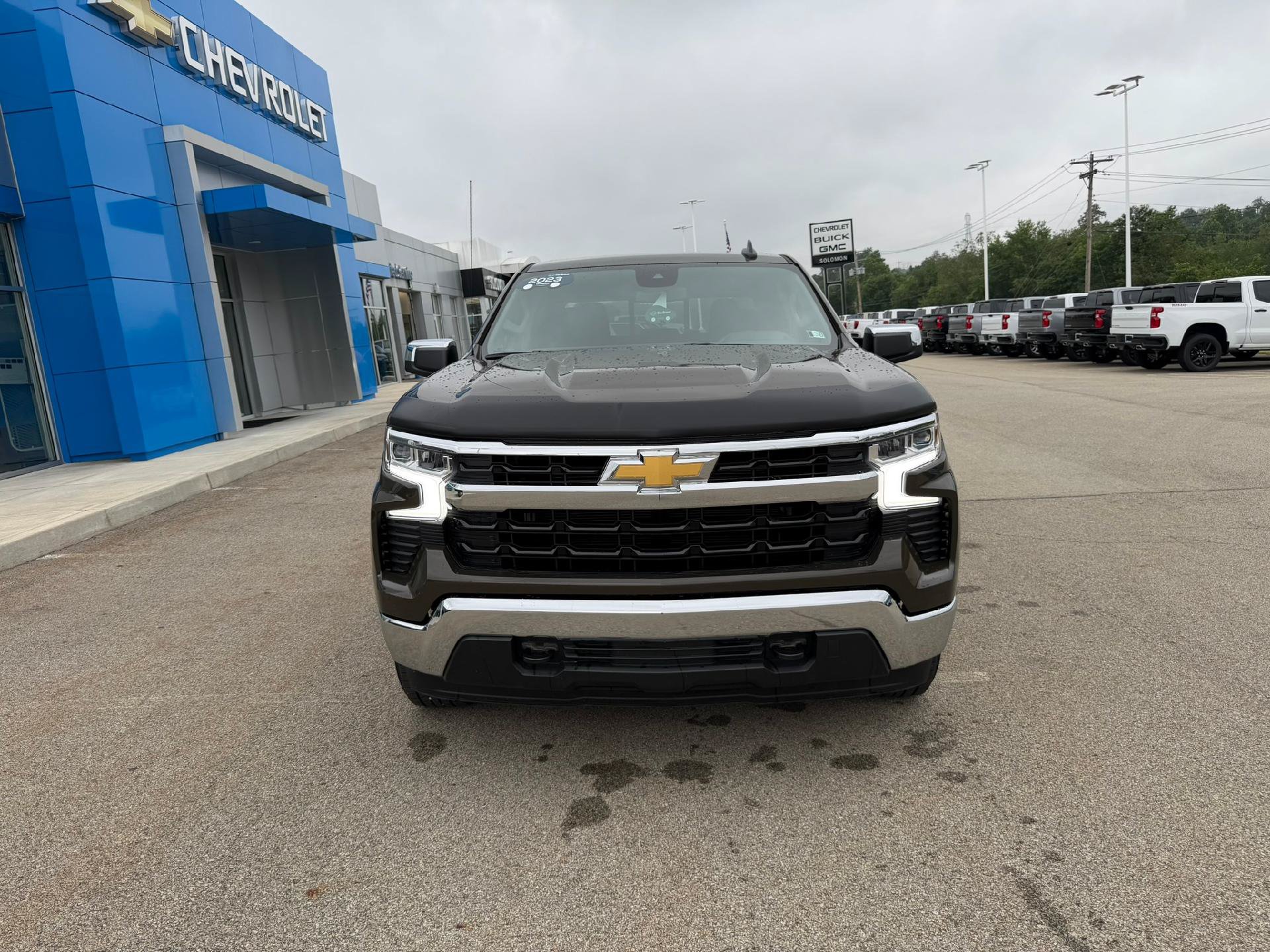 Certified 2023 Chevrolet Silverado 1500 LT w/ Z71 Off-Road Package AWD/4WD image 9