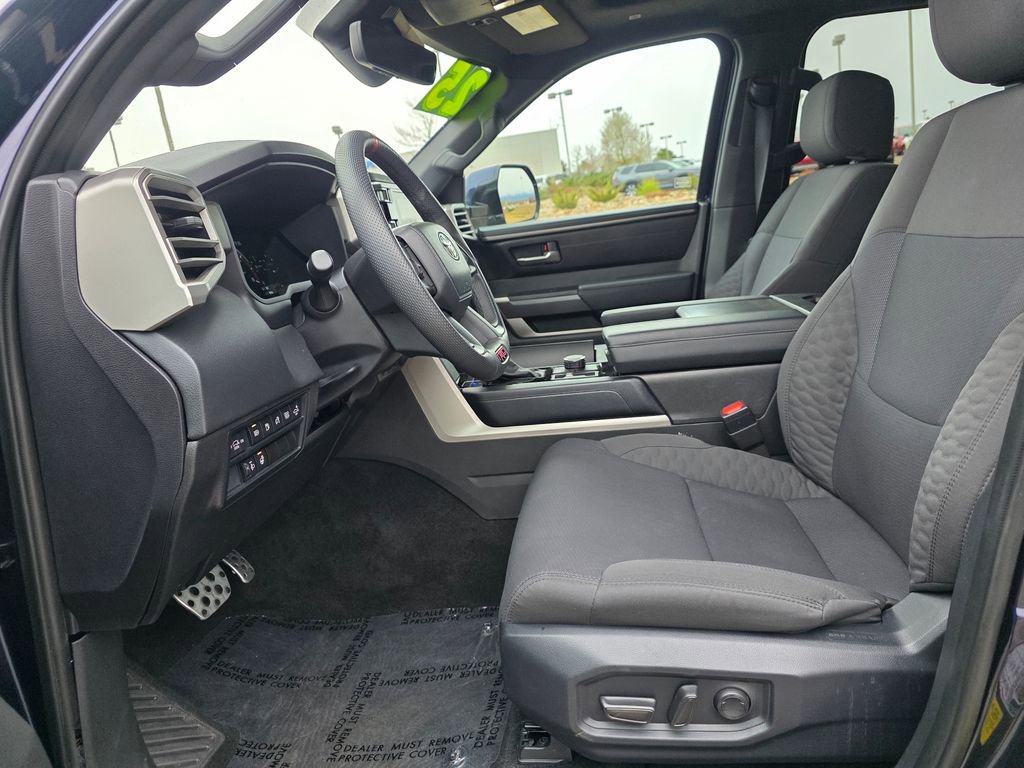 Used 2025 Toyota Sequoia SR5 image 24